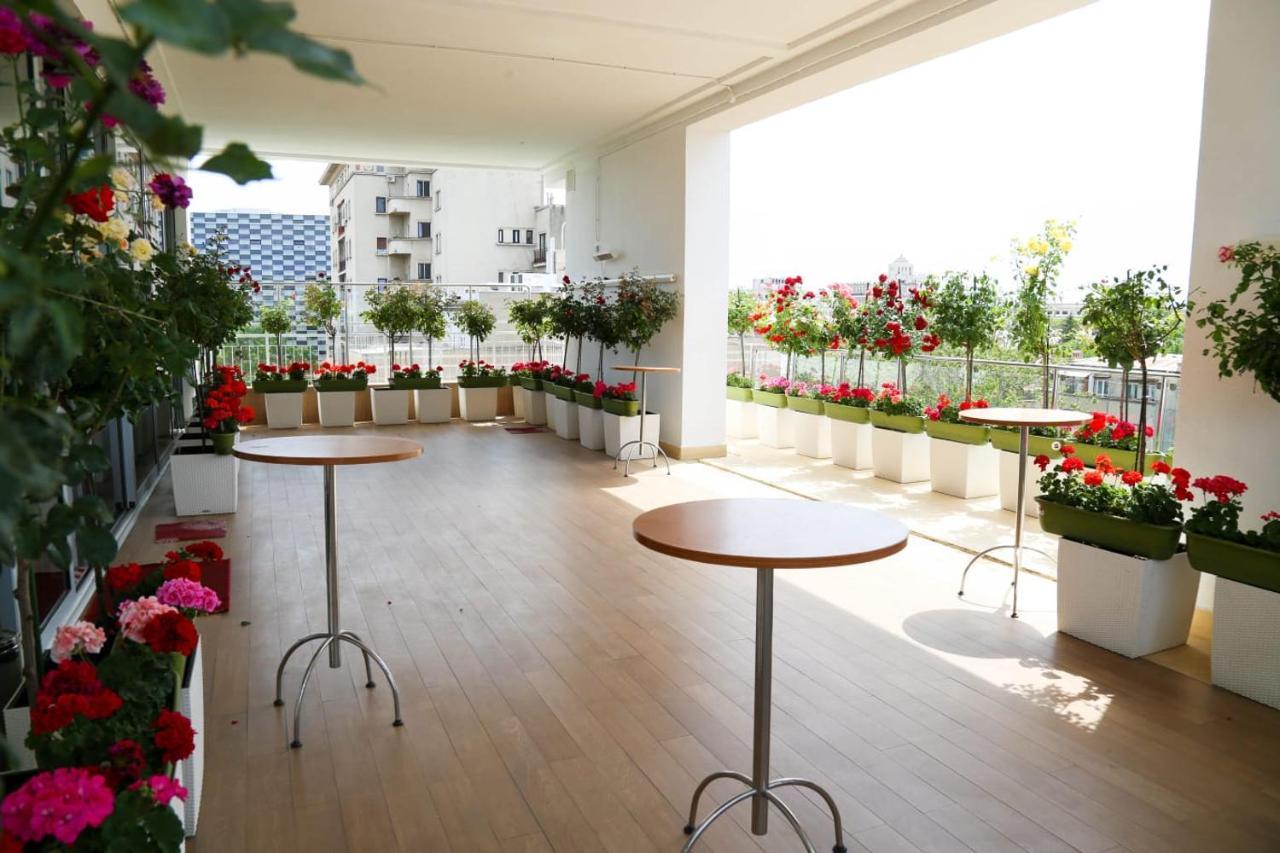 Marshal Garden Hotel Bucharest Exterior photo The balcony of the 101st floor